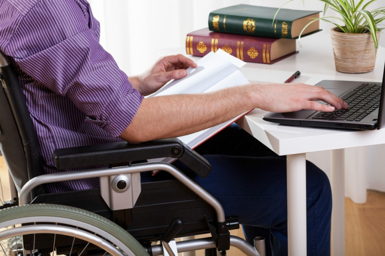 Алгоритм (схема) содействия профориентации и трудоустройству инвалидов и лиц с ограниченными возможностями здоровья.